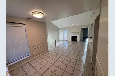 1302 Westheimer Road #206, Abilene, TX 79601 - Photo 2