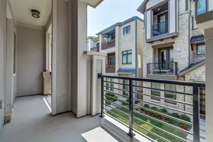 8218 Laflin Ln, Dallas, TX 75231 - Photo 20