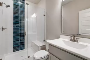 8218 Laflin Ln, Dallas, TX 75231 - Photo 18