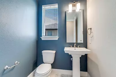 8218 Laflin Lane, Dallas, TX 75231 - Photo 10