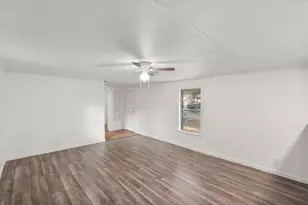 1509 E Apache Trail, Granbury, TX 76048 - Photo 6