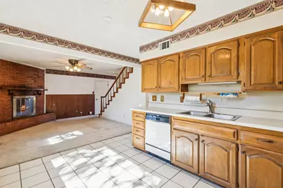 1706 Chip N Dale Drive, Arlington, TX 76012 - Photo 10