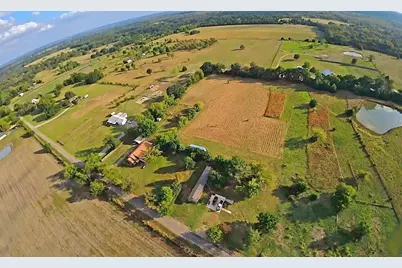 269 County Road 1008, Wolfe City, TX 75496 - Photo 28