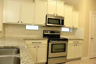 1704 Flamingo Dr, Little Elm, TX 75068 - Photo 8