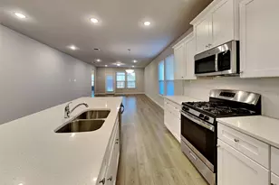 162 Camelia St, Garland, TX 75043 - Photo 4