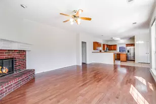 8100 Steamers Ln, Frisco, TX 75035 - Photo 4