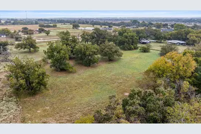 974 Walnut Creek Drive, Springtown, TX 76082 - Photo 16