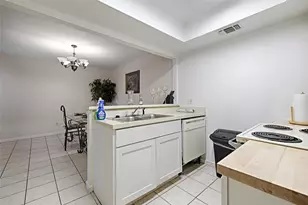 2930 Canis Cir, Garland, TX 75044 - Photo 10