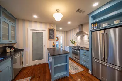 722 Tenna Loma Court, Dallas, TX 75208 - Photo 4