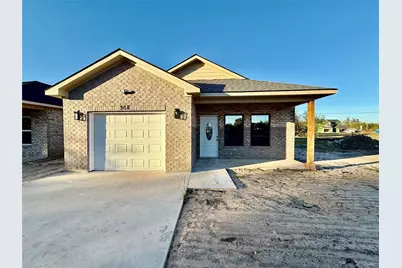 308 SW 14th Street, Mineral Wells, TX 76067 - Photo 1