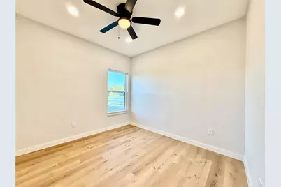 308 SW 14th Street, Mineral Wells, TX 76067 - Photo 14