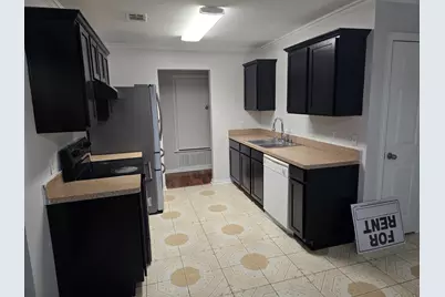 1334 Falcon Drive, Dallas, TX 75051 - Photo 2