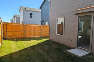 802 Sandhill Crane Ln, Princeton, TX 75407 - Photo 10