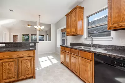 803 Bahar Court, Arlington, TX 76010 - Photo 4