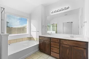 4013 Winter Springs Dr, Fort Worth, TX 76123 - Photo 6