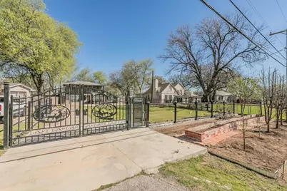 7612 Sommerville Place Road, Fort Worth, TX 76135 - Photo 1