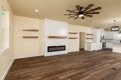 180 Cimmarron Trail, Bridgeport, TX 76426 - Photo 6