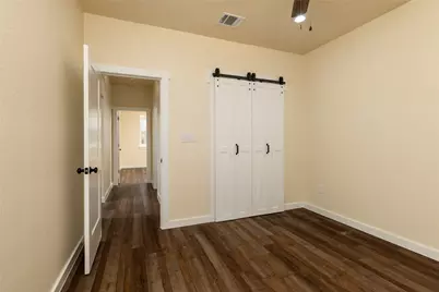 180 Cimmarron Trail, Runaway Bay, TX 76426 - Photo 18