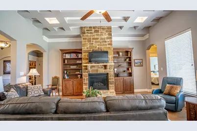 1416 Joshua Way, Granbury, TX 76048 - Photo 8