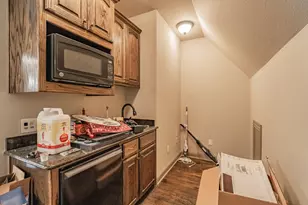 575 Rockingham Dr, Irving, TX 75063 - Photo 34
