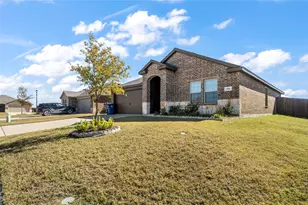 414 Wagon Wheel Dr, Royse City, TX 75189 - Photo 2