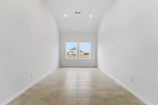 253 Charismatic Rd, Waxahachie, TX 75165 - Photo 12