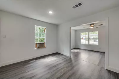 3712 Knox Street, Fort Worth, TX 76119 - Photo 10