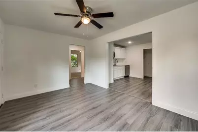 3712 Knox Street, Fort Worth, TX 76119 - Photo 4