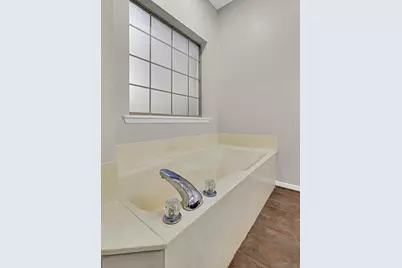 3900 Fox Ridge Road, Lorena, TX 76655 - Photo 18