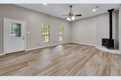 3900 Fox Ridge Road, Lorena, TX 76655 - Photo 4