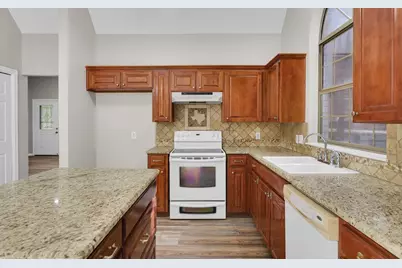 3900 Fox Ridge Road, Lorena, TX 76655 - Photo 10