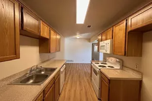 841 White Rock St, Saginaw, TX 76179 - Photo 4