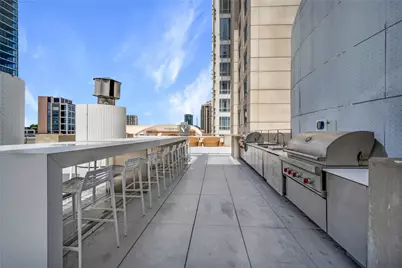 2408 Victory Park Lane #832, Dallas, TX 75219 - Photo 24