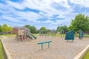 13977 Valley Mills Dr, Frisco, TX 75033 - Photo 36