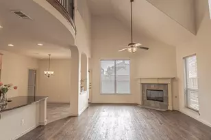 13977 Valley Mills Dr, Frisco, TX 75033 - Photo 12