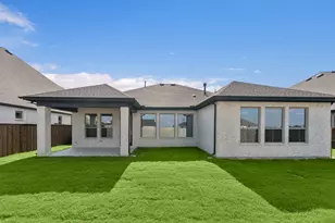 752 Shinnery Oak Way, Waxahachie, TX 75165 - Photo 2