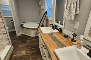 220 Pr 5374, Groesbeck, TX 76642 - Photo 10