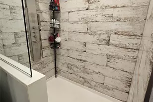 220 Pr 5374, Groesbeck, TX 76642 - Photo 12