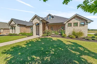 142 Crenshaw Court, Stephenville, TX 76401 - Photo 1