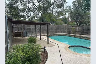 888 Berkinshire Drive, Dallas, TX 75218 - Photo 12