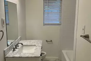 888 Berkinshire Dr, Dallas, TX 75218 - Photo 10