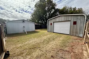 1000 W Custer St, Seymour, TX 76380 - Photo 16