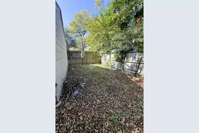 1444 W 6th Avenue, Corsicana, TX 75110 - Photo 8