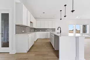 225 Charismatic Rd, Waxahachie, TX 75165 - Photo 6