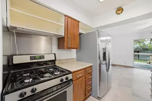 1417 Summit St, Mesquite, TX 75149 - Photo 8