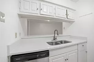 334 Valley Park Dr, Garland, TX 75043 - Photo 16