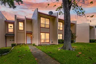 334 Valley Park Dr, Garland, TX 75043 - Photo 1