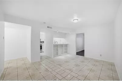 334 Valley Park Drive, Garland, TX 75043 - Photo 10