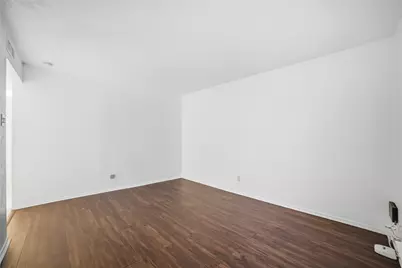 334 Valley Park Drive, Garland, TX 75043 - Photo 8