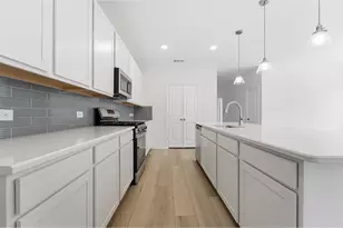 213 Charismatic Rd, Waxahachie, TX 75165 - Photo 10